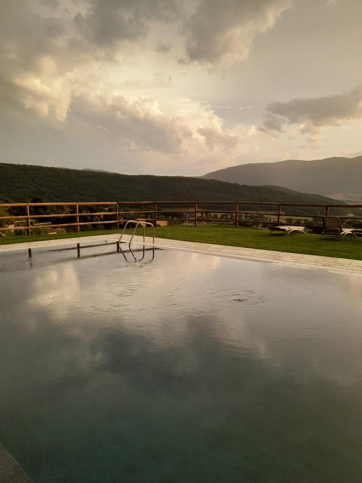 Casale Dei Briganti Villa Norcia Eksteriør billede